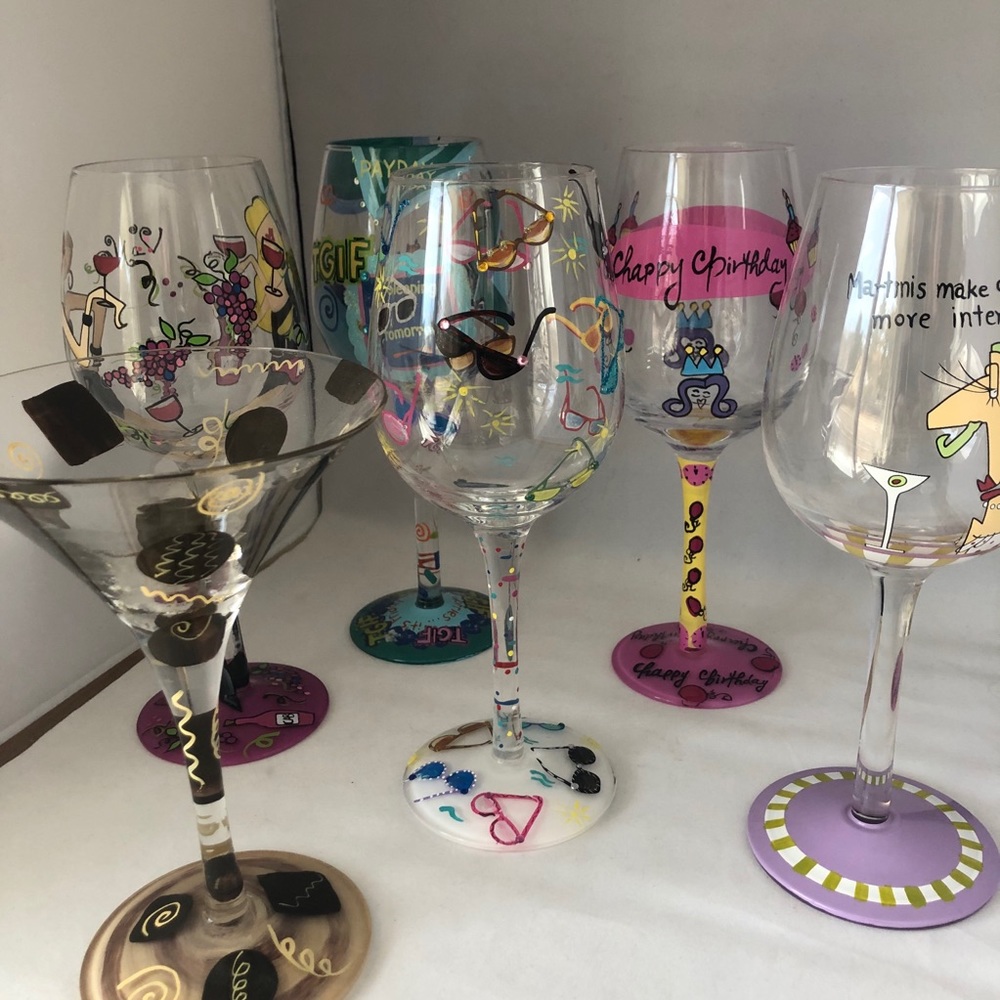DANIELLE” Painted Wine Glass “Martinis make ...” - Picture 4 of 4